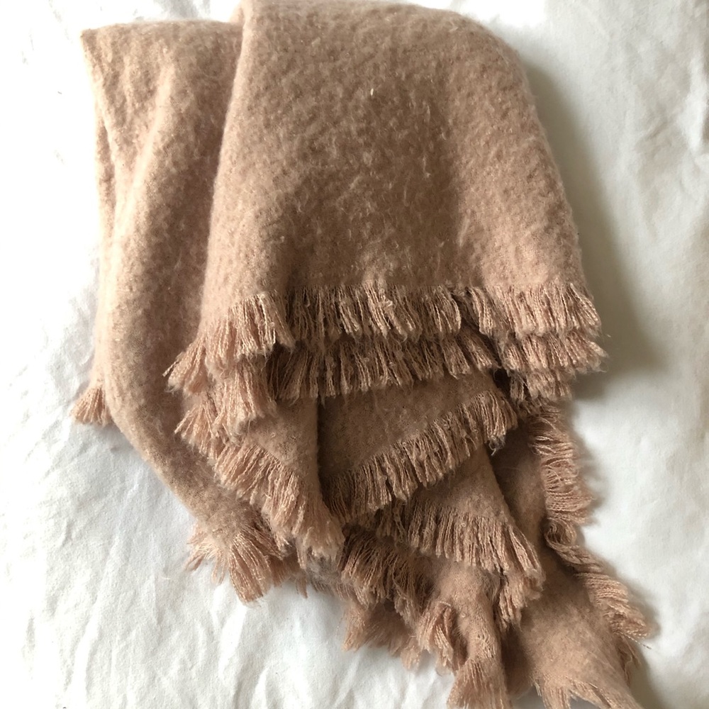 Neck scarf